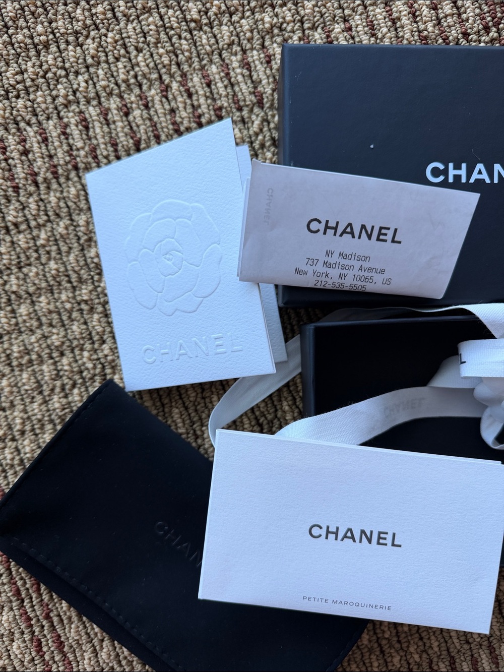 Chanel packaging and cards - Picture 3 of 4